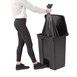 Cubo de basura a pedal Jantex negro 65Ltr