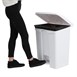 Cubo de basura a pedal Jantex blanco 65Ltr