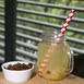 Canutillo de papel compostable rayas rojas para smoothies Fiesta Green (Caja 250)