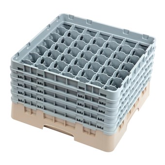Bandeja Cambro Cam de 49 compartimentos de vidrio color beige de altura máxima de 257mm